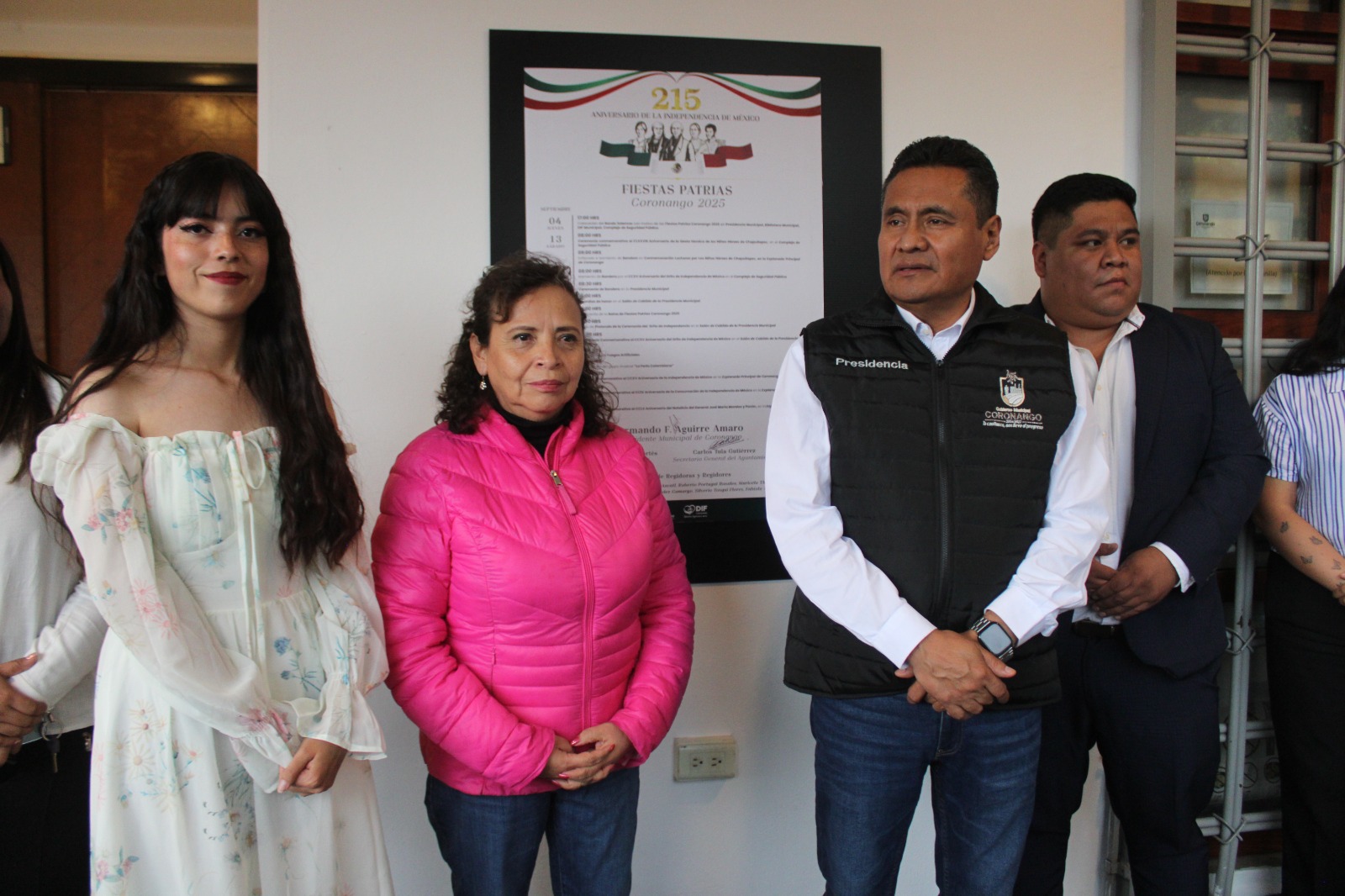 presentan reina fp coronan 3