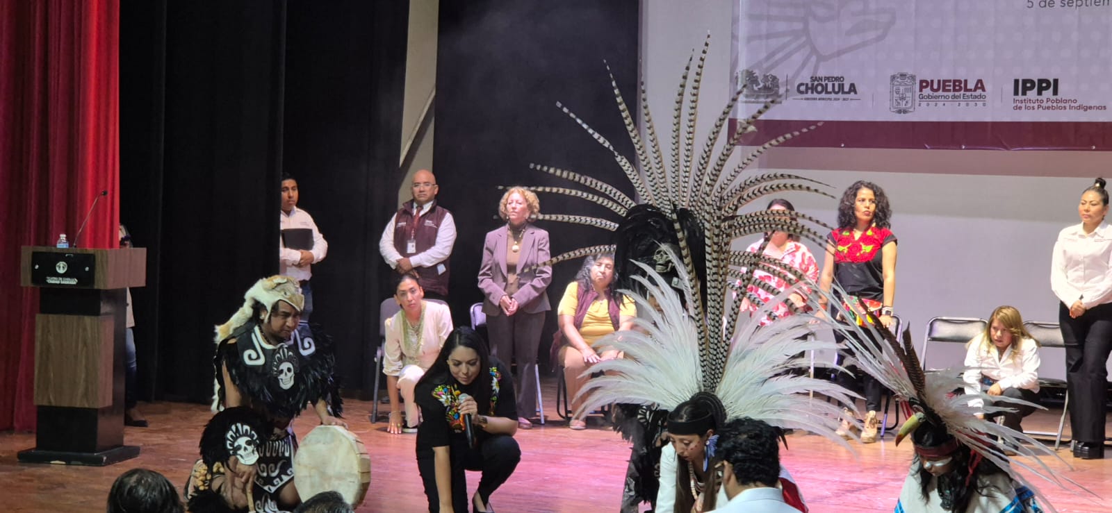 Refrenda Tonantzin Fernández compromiso con mujeres indígenas en su día internacional