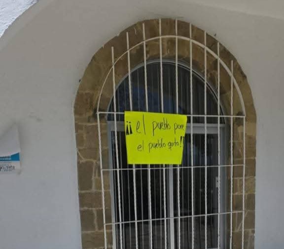 Pobladores toman presidencia de Tizatlán por conflicto territorial