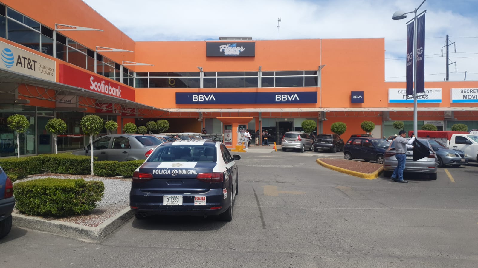 En BBVA de Chiautempan roban 400 mil pesos a empleados de gasolinera; víctimas se negaron a denunciar