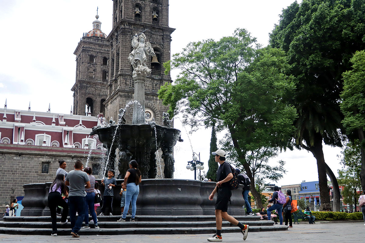 Restauración de la Fuente de San Miguel en Puebla se aplaza hasta 2026 por falta de recursos