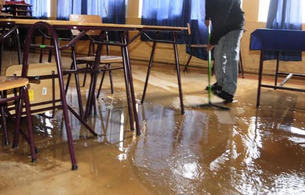 Más de 400 escuelas en Tlaxcala enfrentan goteras y filtraciones urgentes