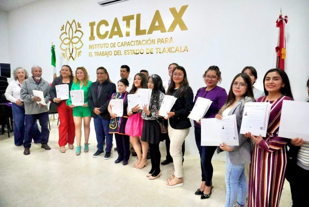Tlaxcala impulsa nuevas oportunidades laborales con certificación clave a instructores del Icatlax