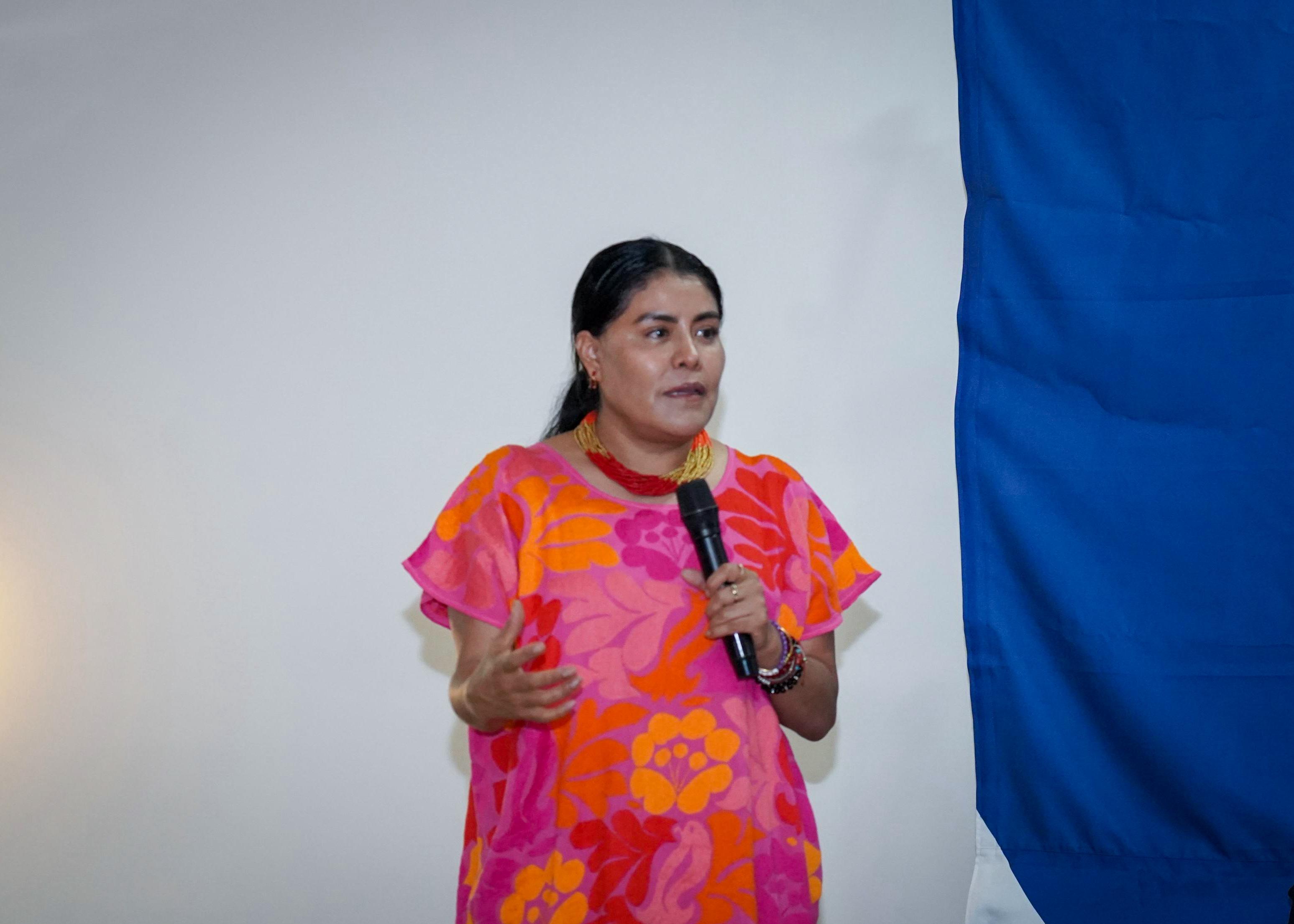 Eufrosina Cruz impulsa reflexión sobre violencia de género y empoderamiento femenino en Puebla