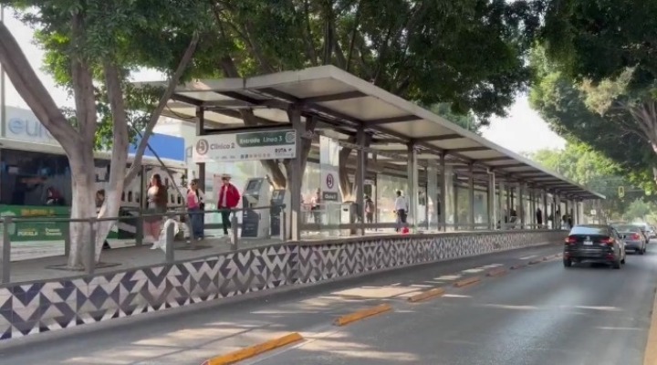 Planean remodelación de paraderos de RUTA