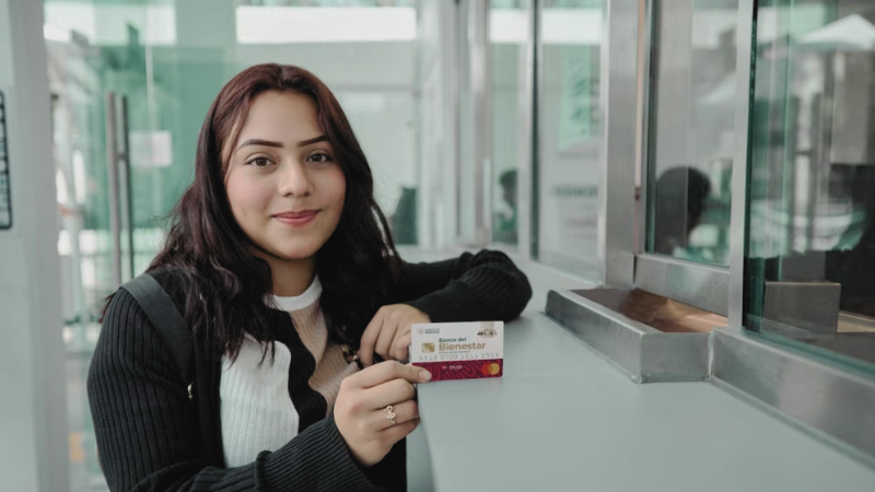 ¡El increíble pago doble de la beca que llenará tu cartera de gran alegría!