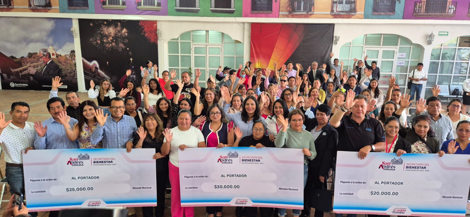 Impulsan educación en San Andrés Cholula con apoyos económicos a escuelas