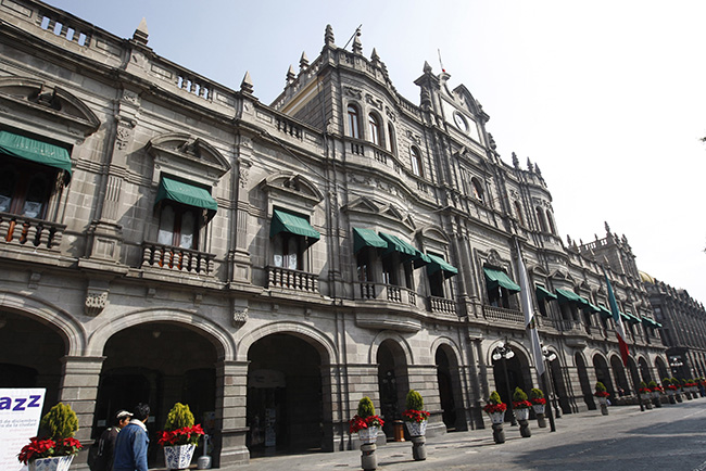 Ayuntamiento de Puebla cancela adeudos por 80 millones heredados de gestión pasada