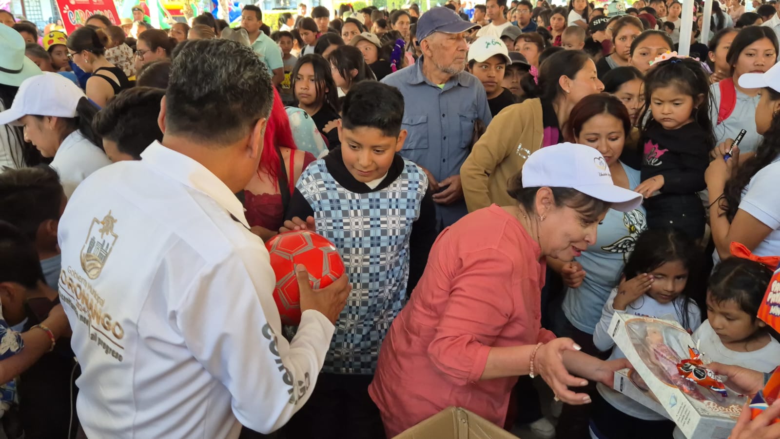 Cierra Coronango en cabecera municipal “Caravana de la Niñez”