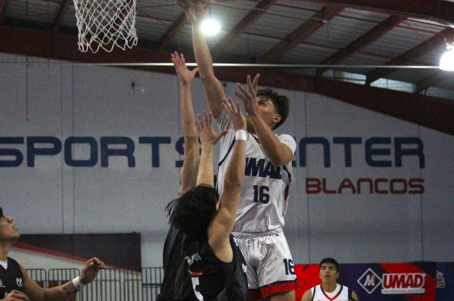 Iván Esperanza vive su mejor temporada con Tigres Blancos UMAD en Liga ABE