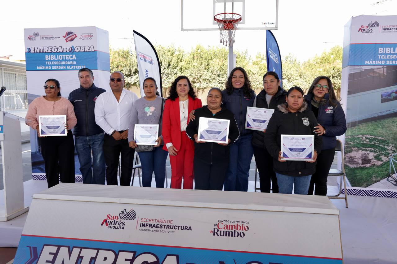 Refuerza Lupita Cuautle espacios educativos con nueva biblioteca en telesecundaria