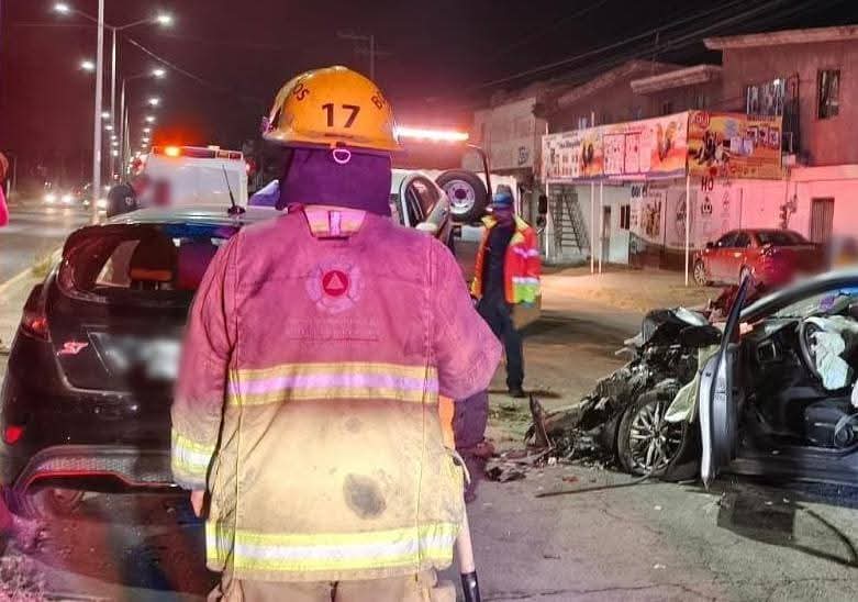 Respuesta inmediata de cuerpos de emergencia evita mayores riesgos tras accidentes viales en Cholula