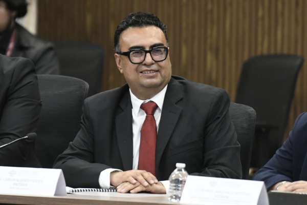 Planean rehabilitación de 500 casas de salud en Puebla durante 2026