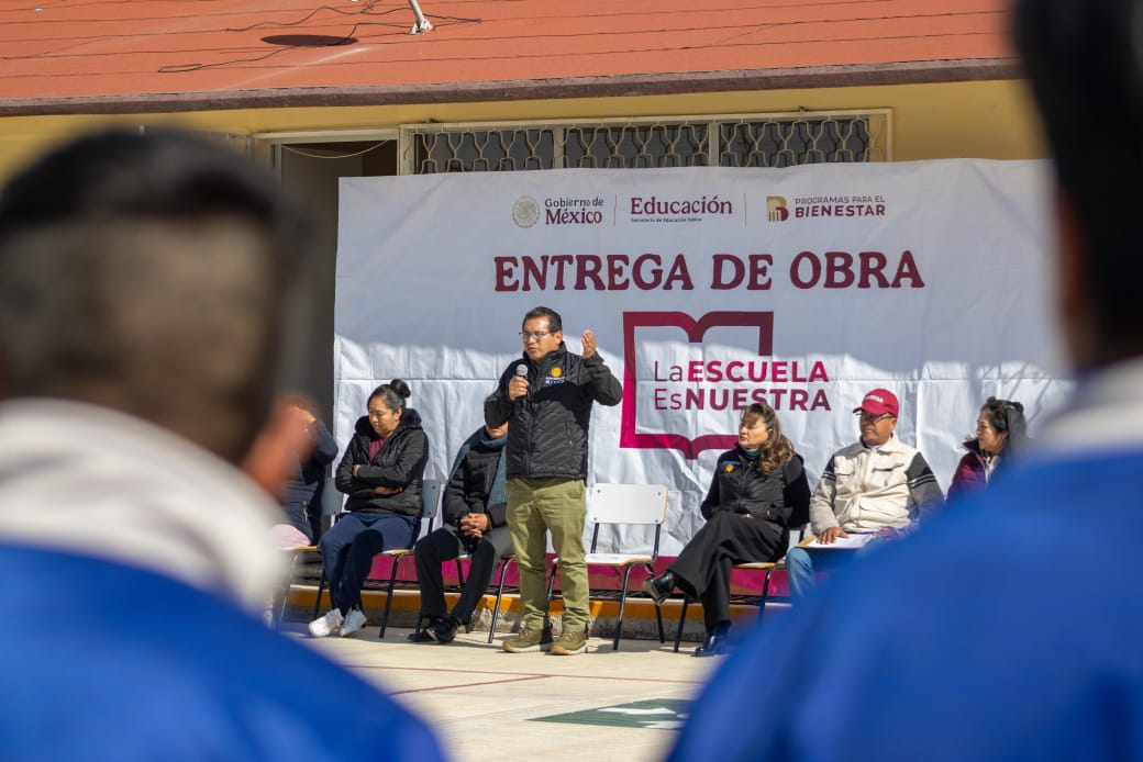 Fortalecen infraestructura educativa en Tlaxco a través del programa "La Escuela Es Nuestra"