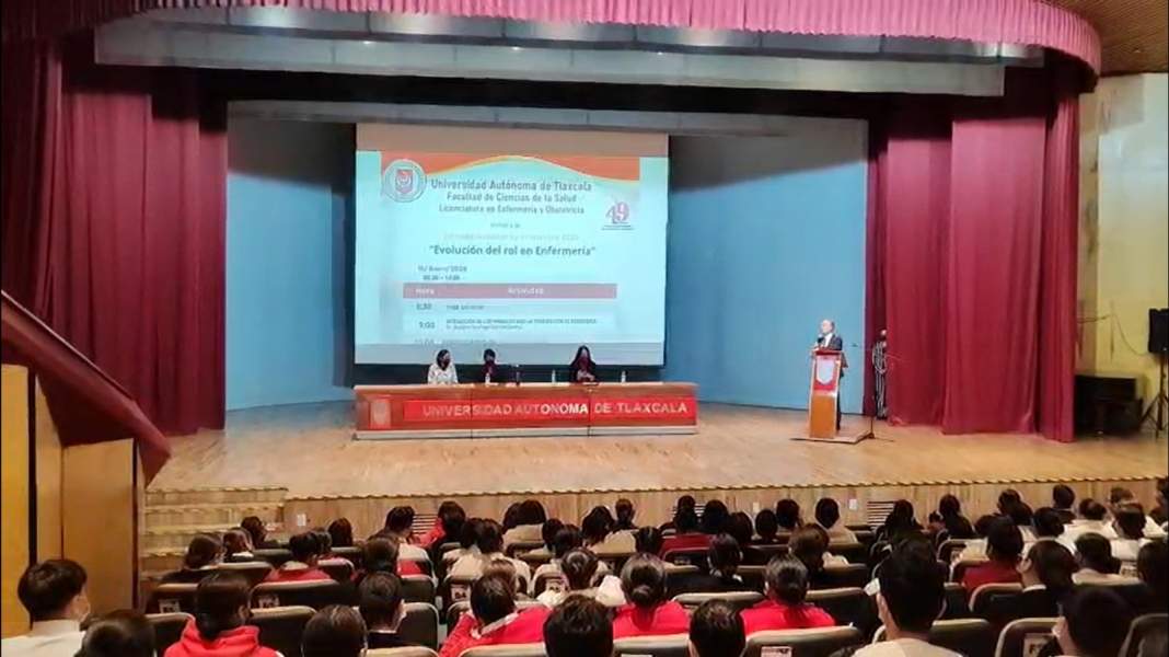 Enfermería en Tlaxcala evoluciona: UATx impulsa nuevo rol profesional