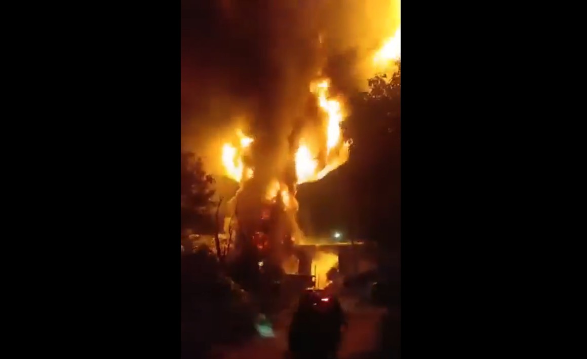 Explosión de pipa genera caos en la autopista México–Tuxpan