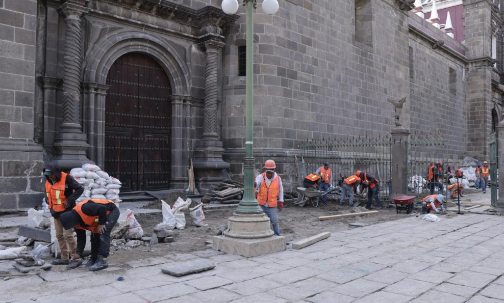 Gobierno de Puebla impulsa el rescate de la Catedral del Centro Histórico