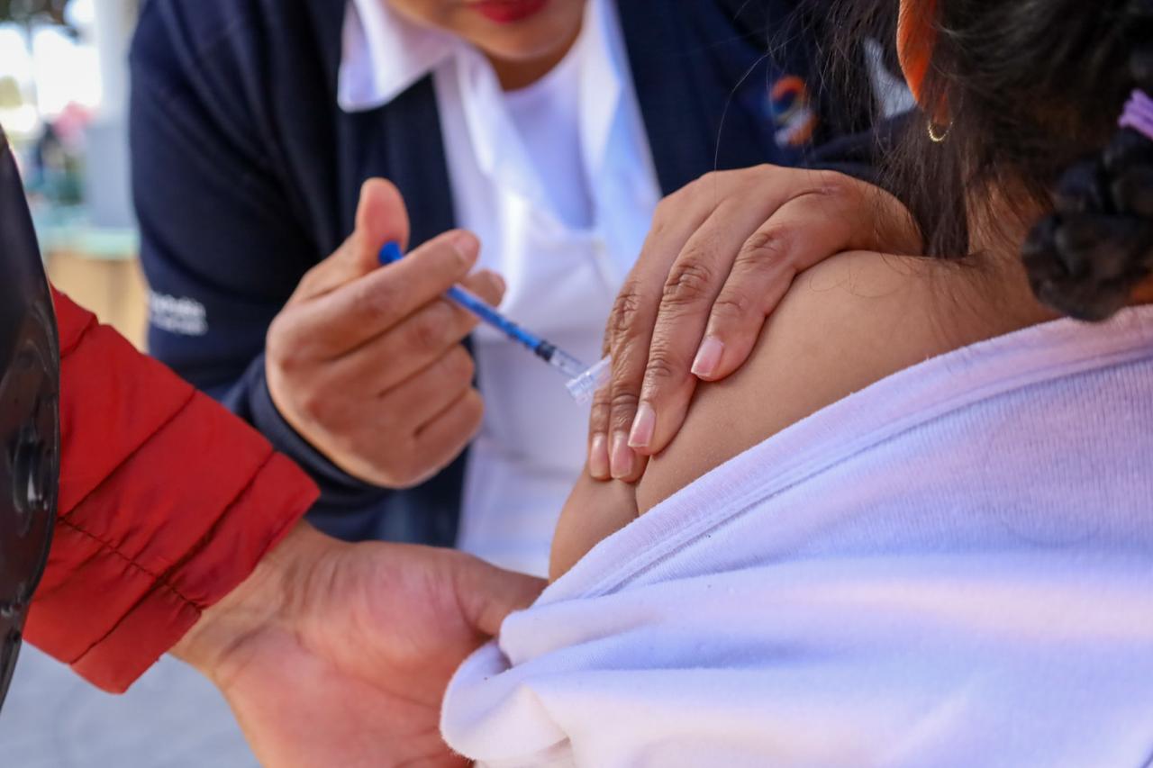 Con jornada de vacunación, Coronango mantiene prevención ante el sarampión