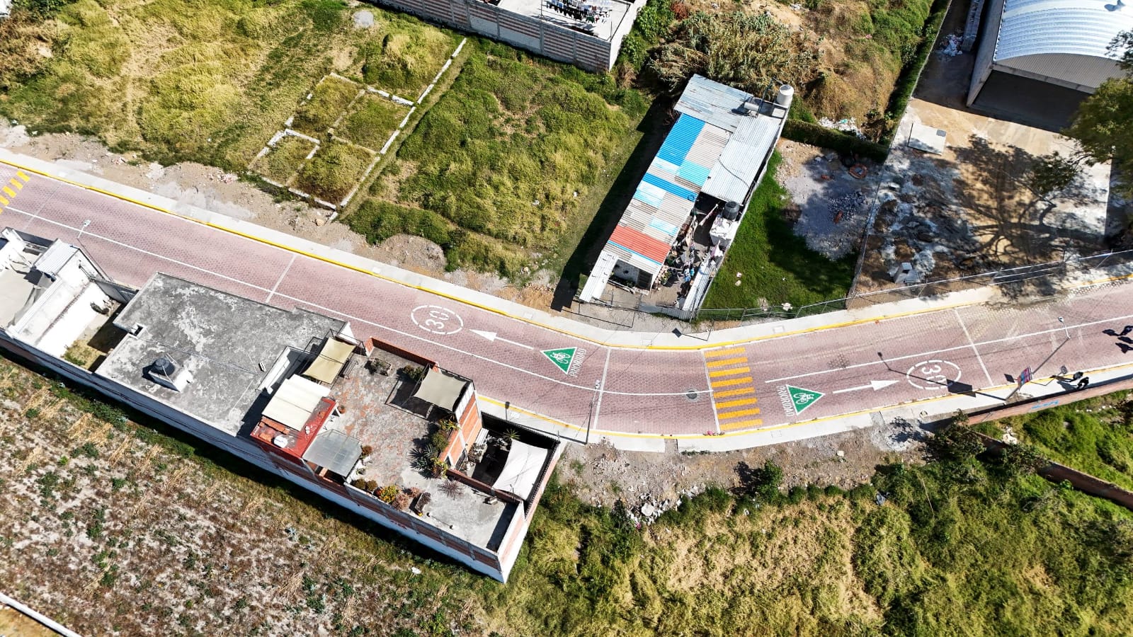 Entrega Lupita Cuautle otra calle rehabilitada en San Andrés Cholula