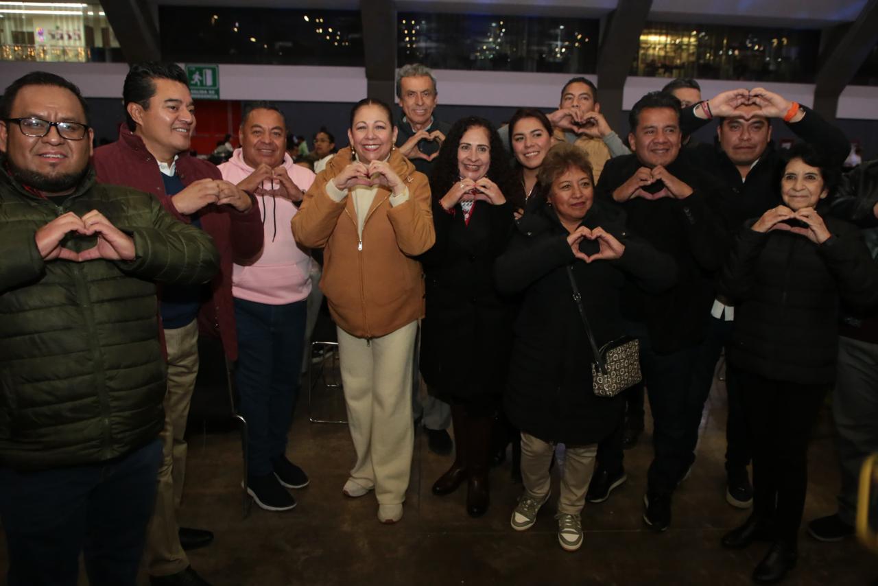 Más de 3 mil poblanos reciben el 2026 en unidad y sana convivencia