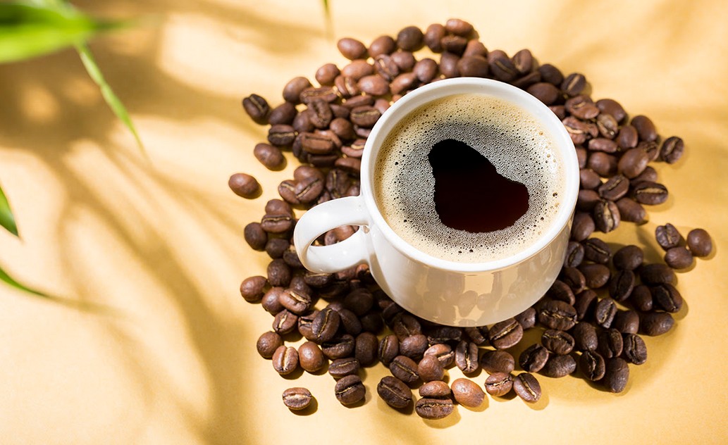 El café en la rutina diaria: energía, sabor y efectos reales