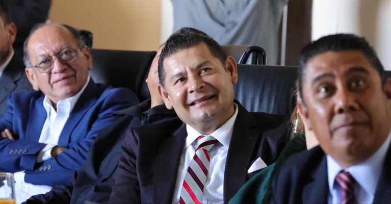 Armenta y gobernadores de la 4T respaldan posicionamiento de Claudia Sheinbaum tras secuestro de Nicolás Maduro