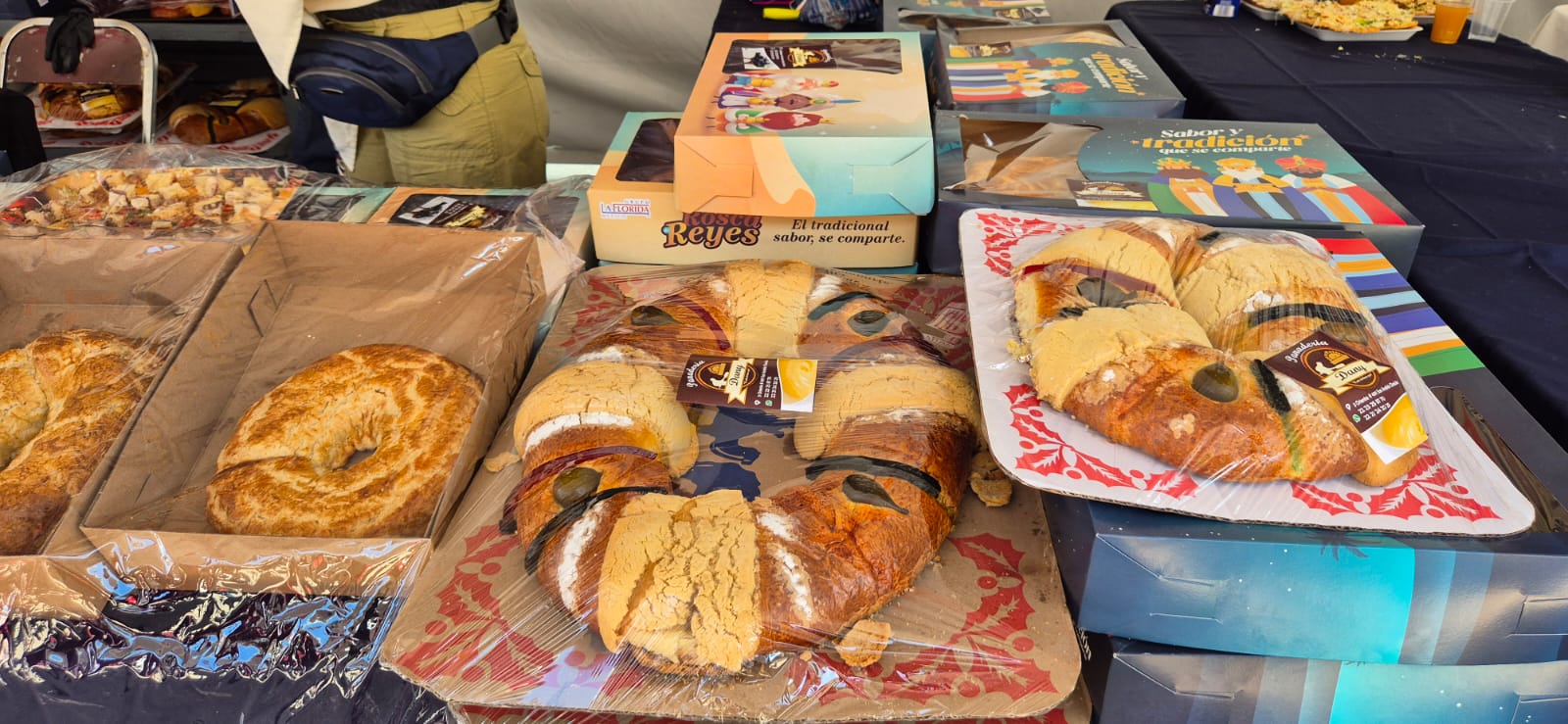 Panaderos de San Rafael Comac dan vida a la octava Feria de la Rosca de Reyes