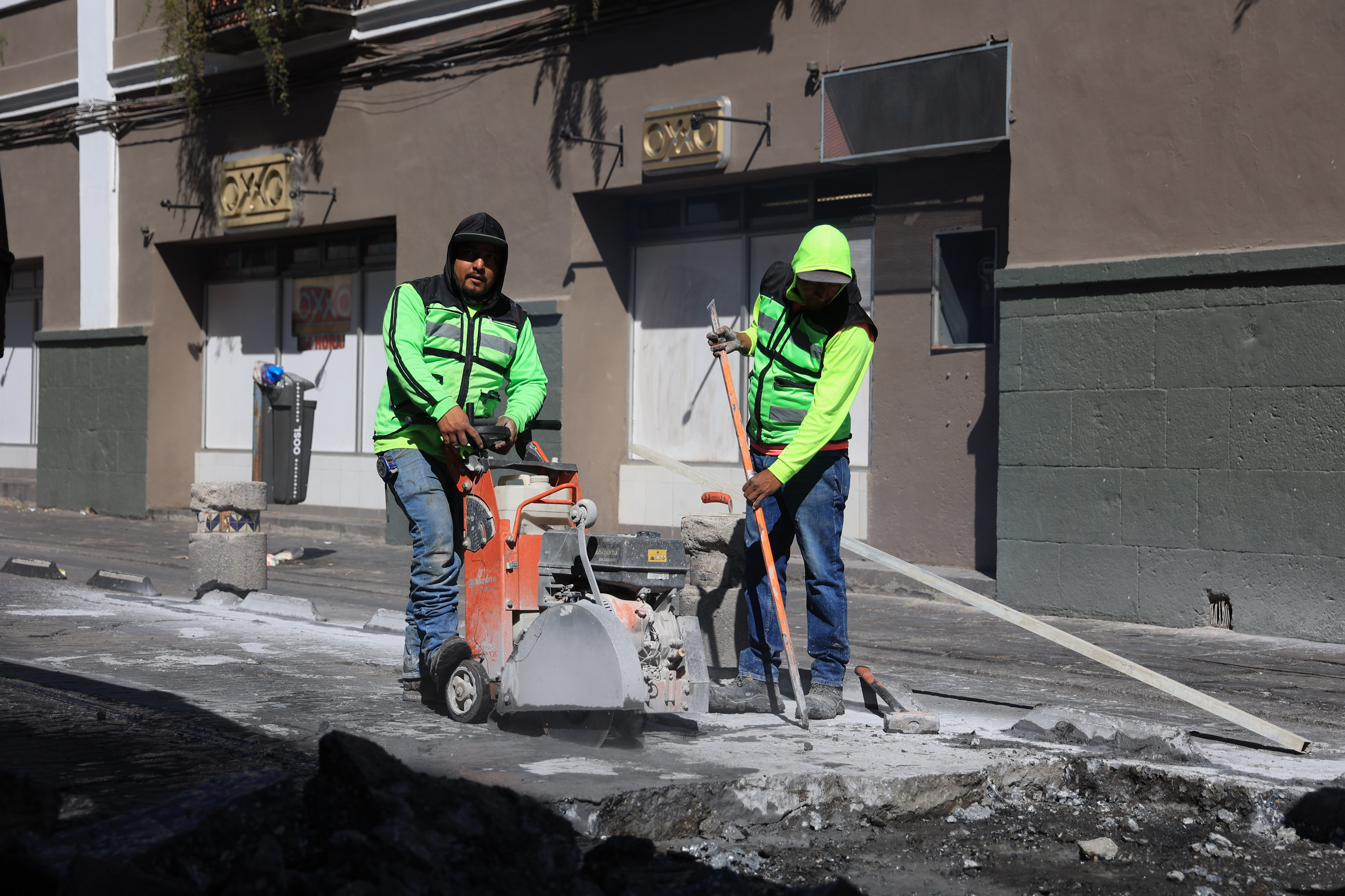 Cierran la 7 Oriente en Puebla por obras del Ayuntamiento