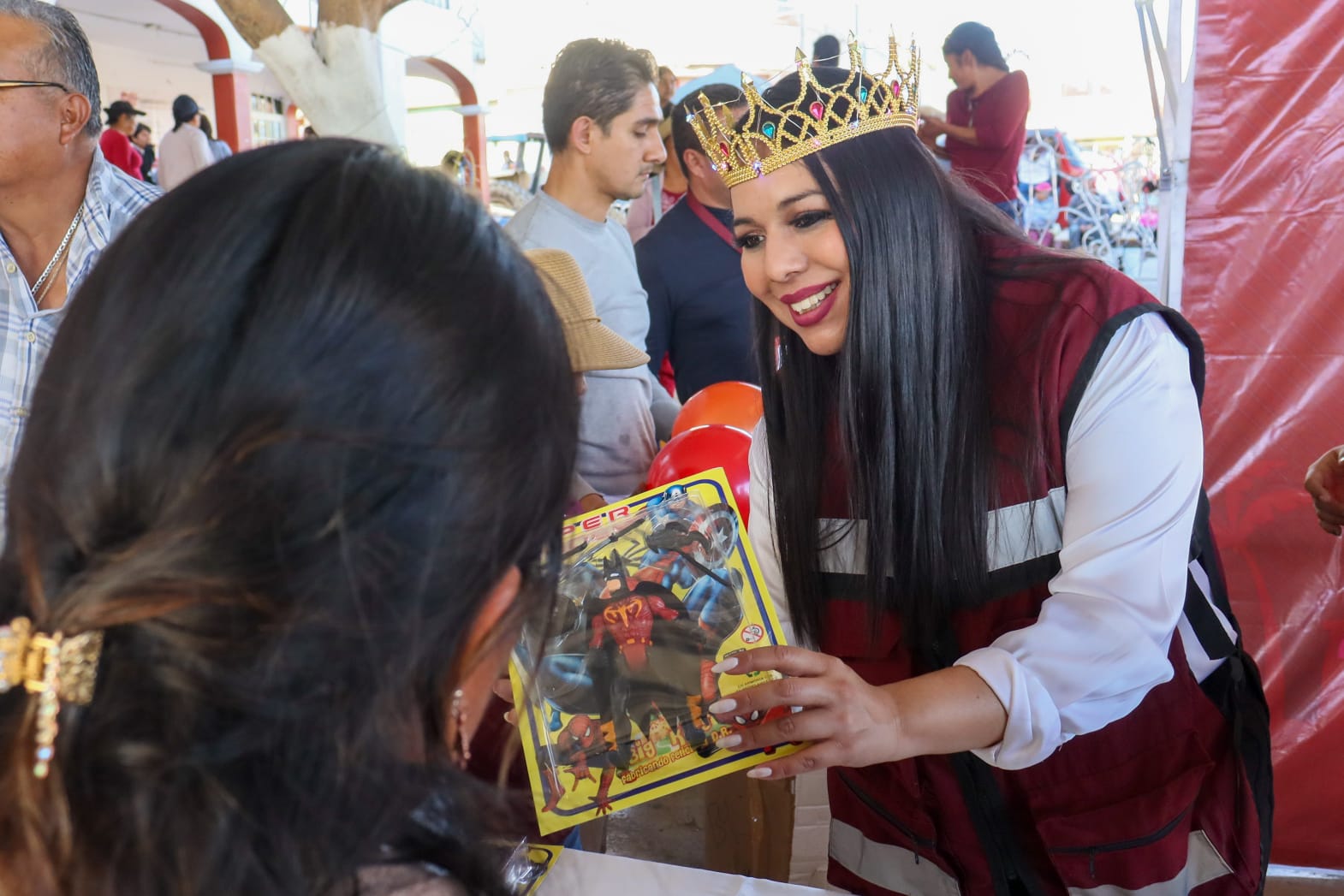 Continúa Tonantzin Fernández llevando la Caravana de la Transformación a las juntas auxiliares