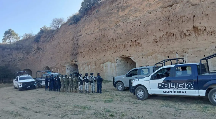 Impactante operativo en Tlaxcala: hallan 8 vehículos robados