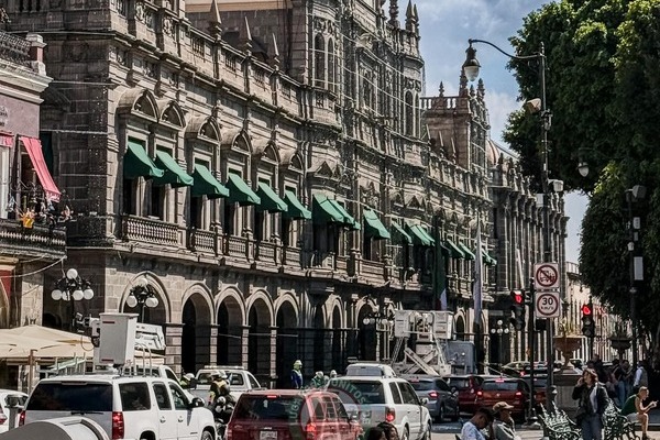 Ajuste salarial a sindicalizados del Ayuntamiento de Puebla no rebasará el 5%