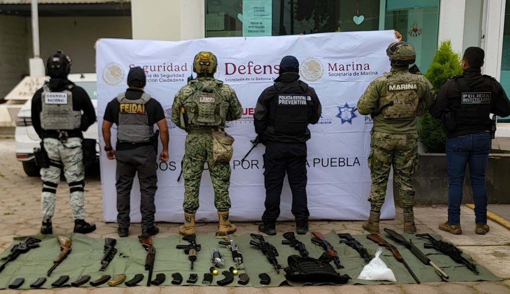 Aseguran inmueble con armas y droga en Chignahuapan