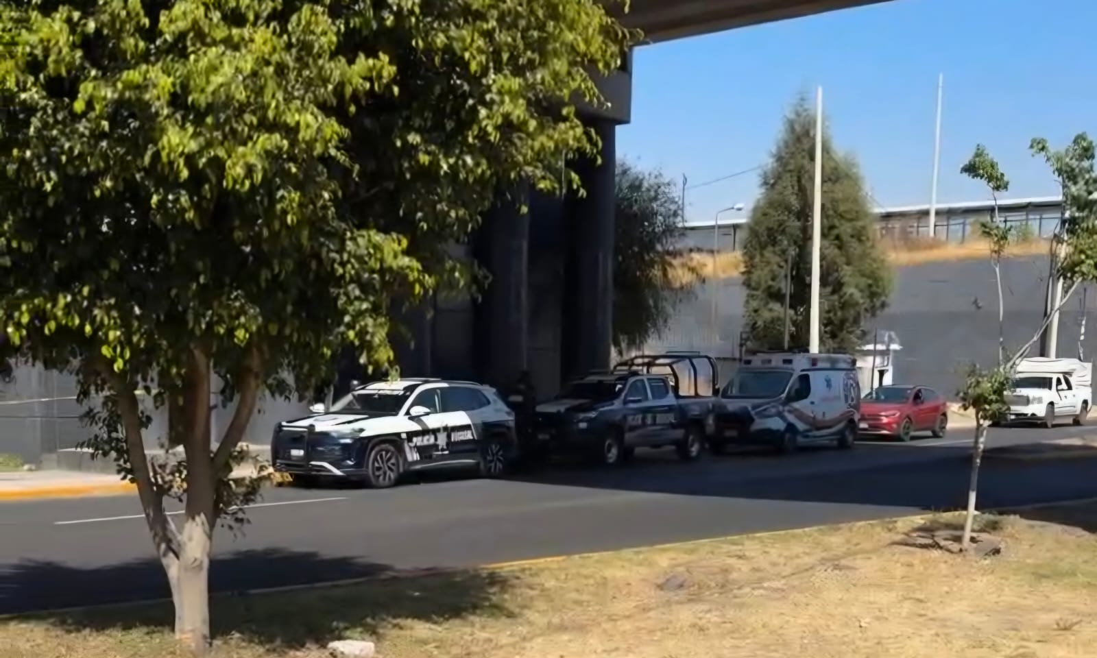 Hallan cuerpo en estado de descomposición en la Recta a Cholula y Periférico