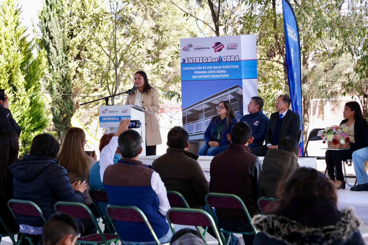 Lupita Cuautle sigue entregando obras de calidad para el desarrollo educativo en San Andrés Cholula