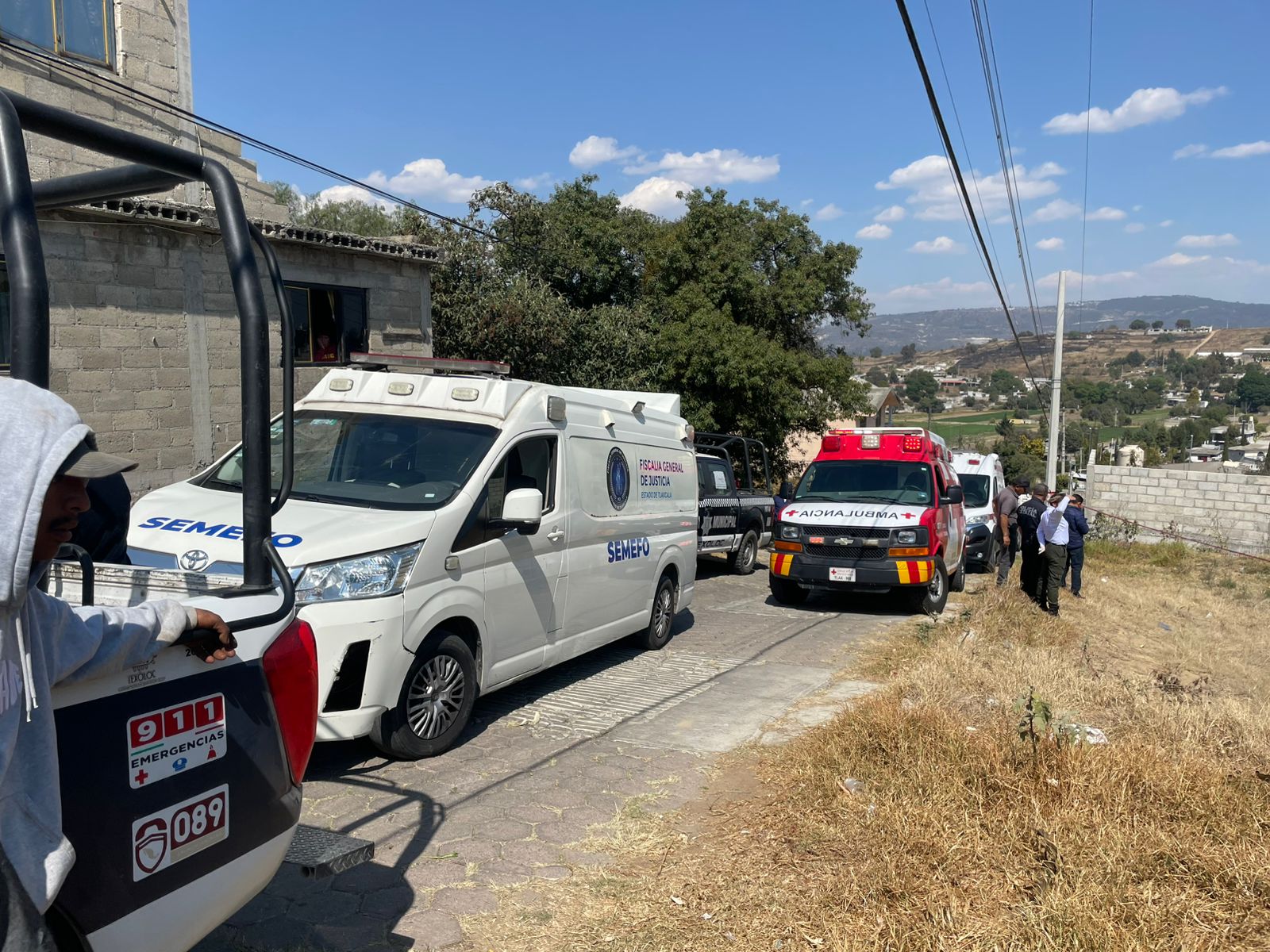 Muere joven trabajador tras quedar atrapado en empacadora de zacate en Texoloc