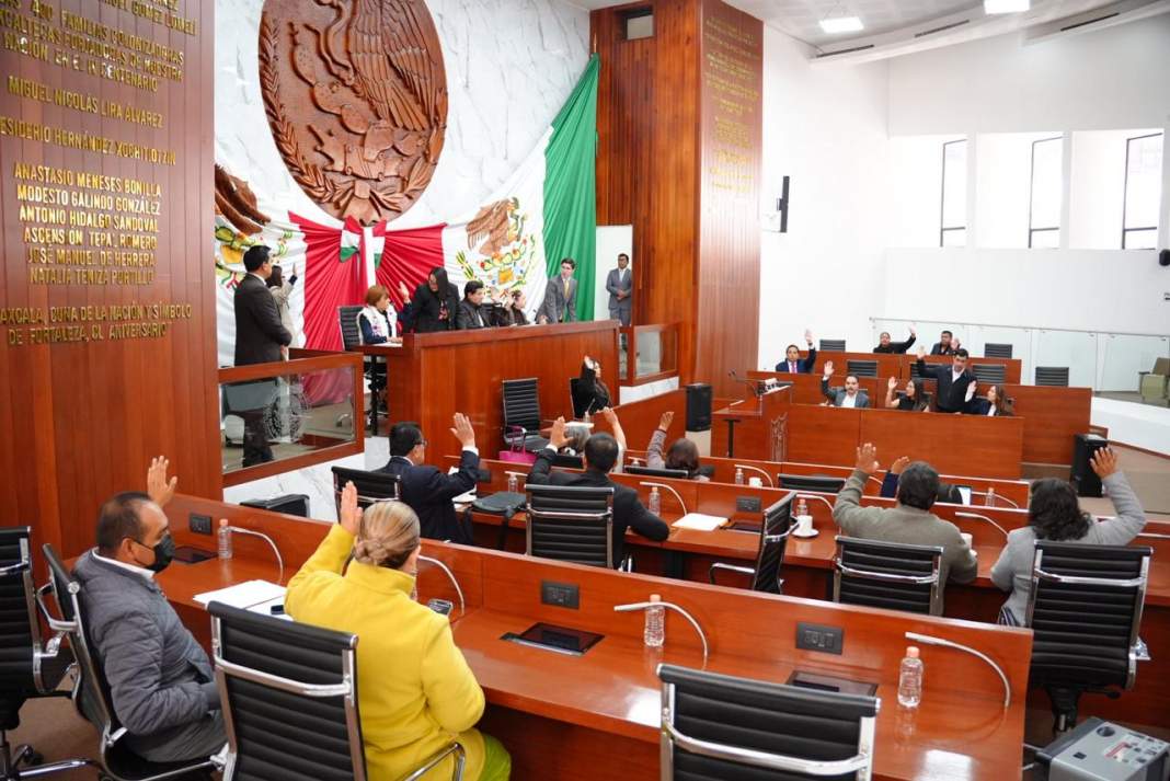 Congreso de Tlaxcala mueve piezas clave y renueva comisiones sin frenar trabajo