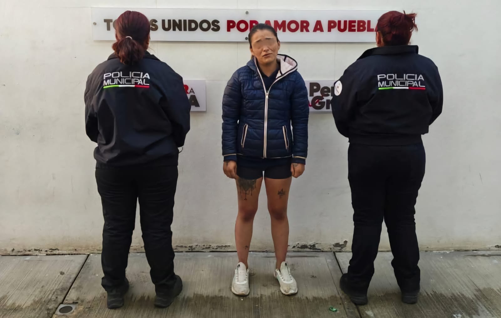 Recuperan Gol rojo con reporte de robo en Coronango