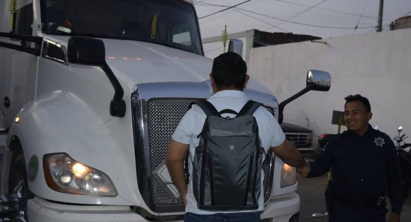 Localizan unidad de carga sustraída en región metropolitana en San Pedro Cholula