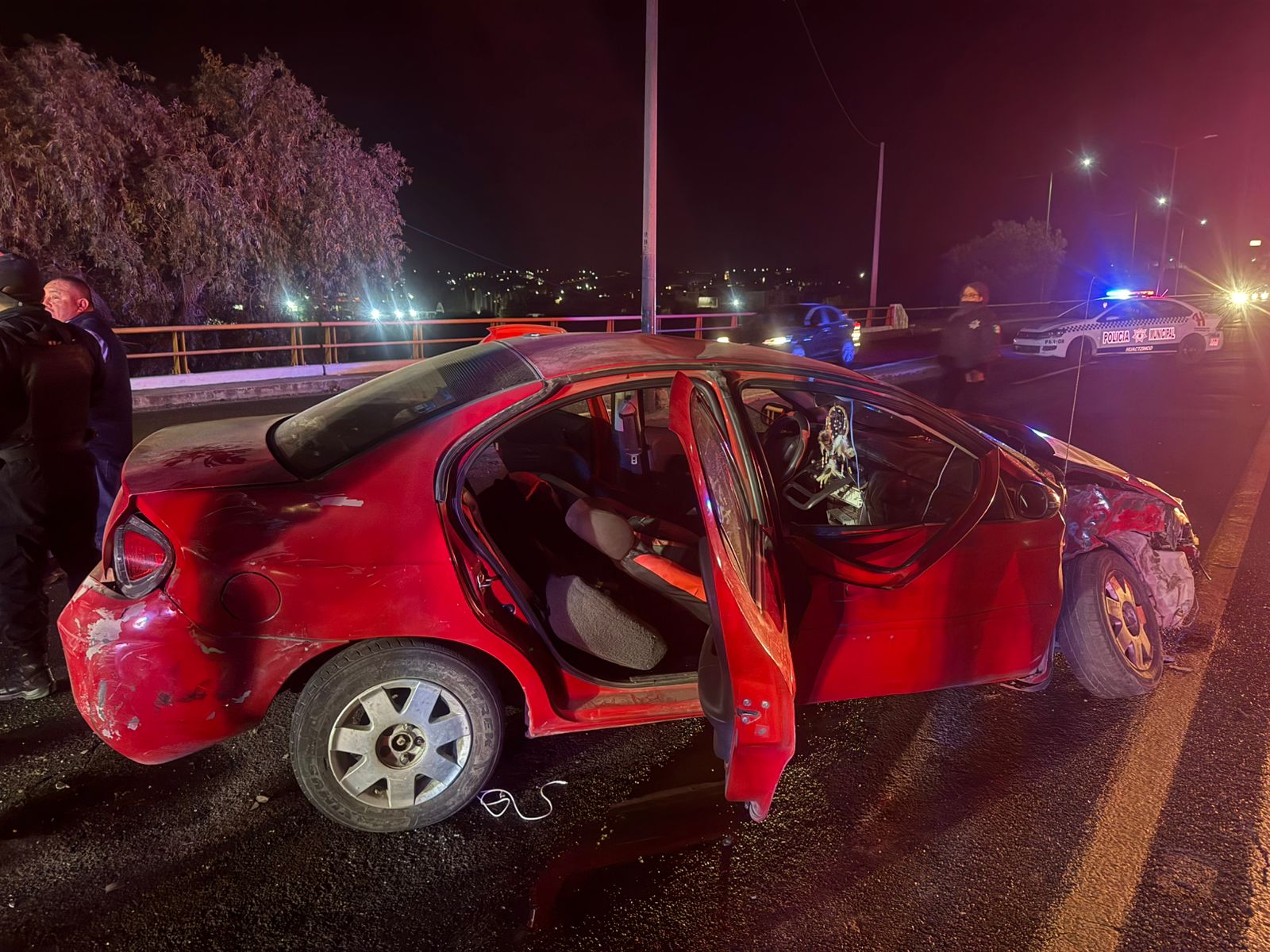 Choque frontal paraliza la Tlaxcala–Puebla en Zacatelco; dos personas resultan lesionadas