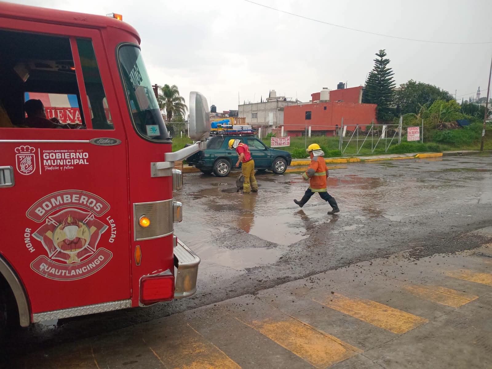 Brigada de Alerta Hídrica supervisa puntos de riesgo tras lluvias en Cuautlancingo