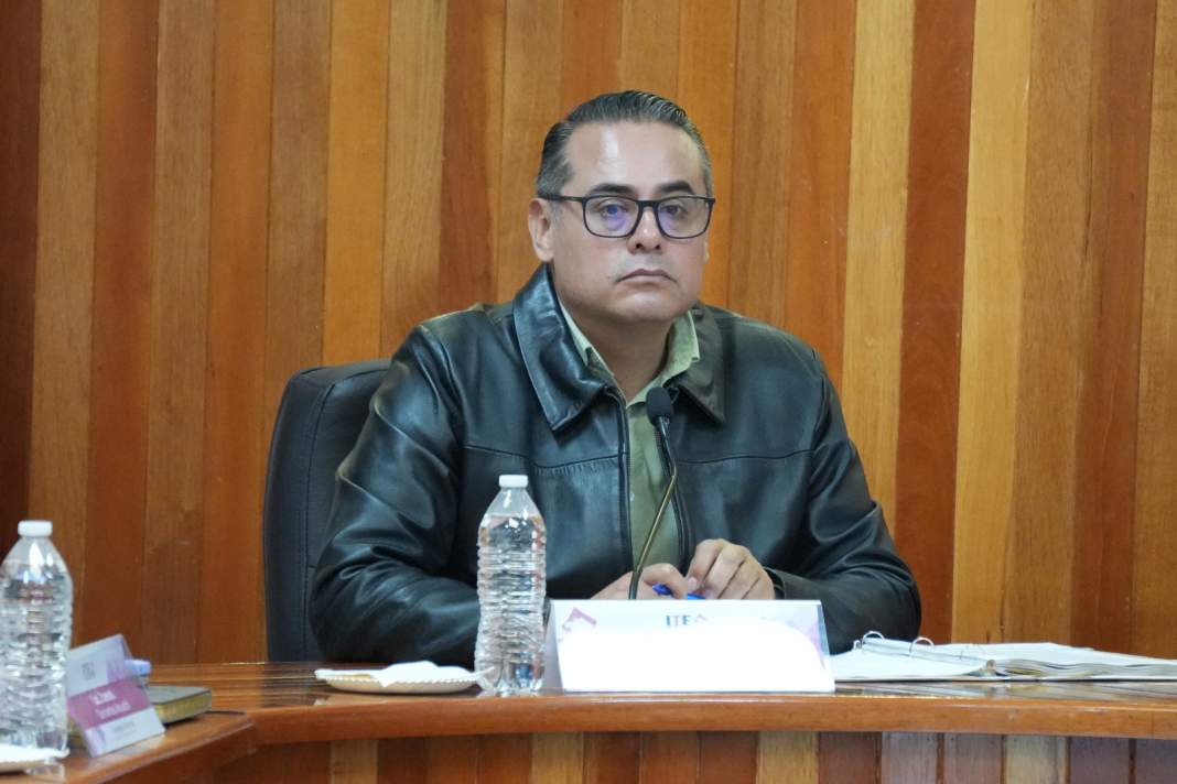 Presidente del ITE durante una conferencia sobre acciones afirmativas.