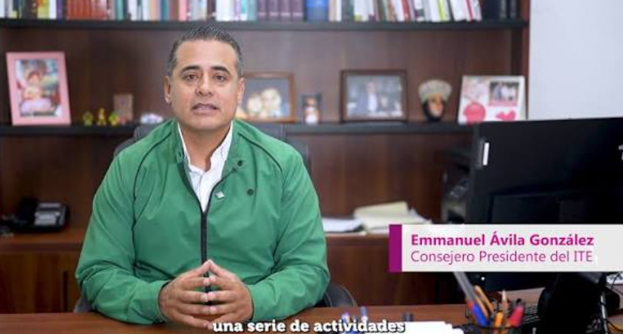 Diputado del Congreso de Tlaxcala durante una entrevista.