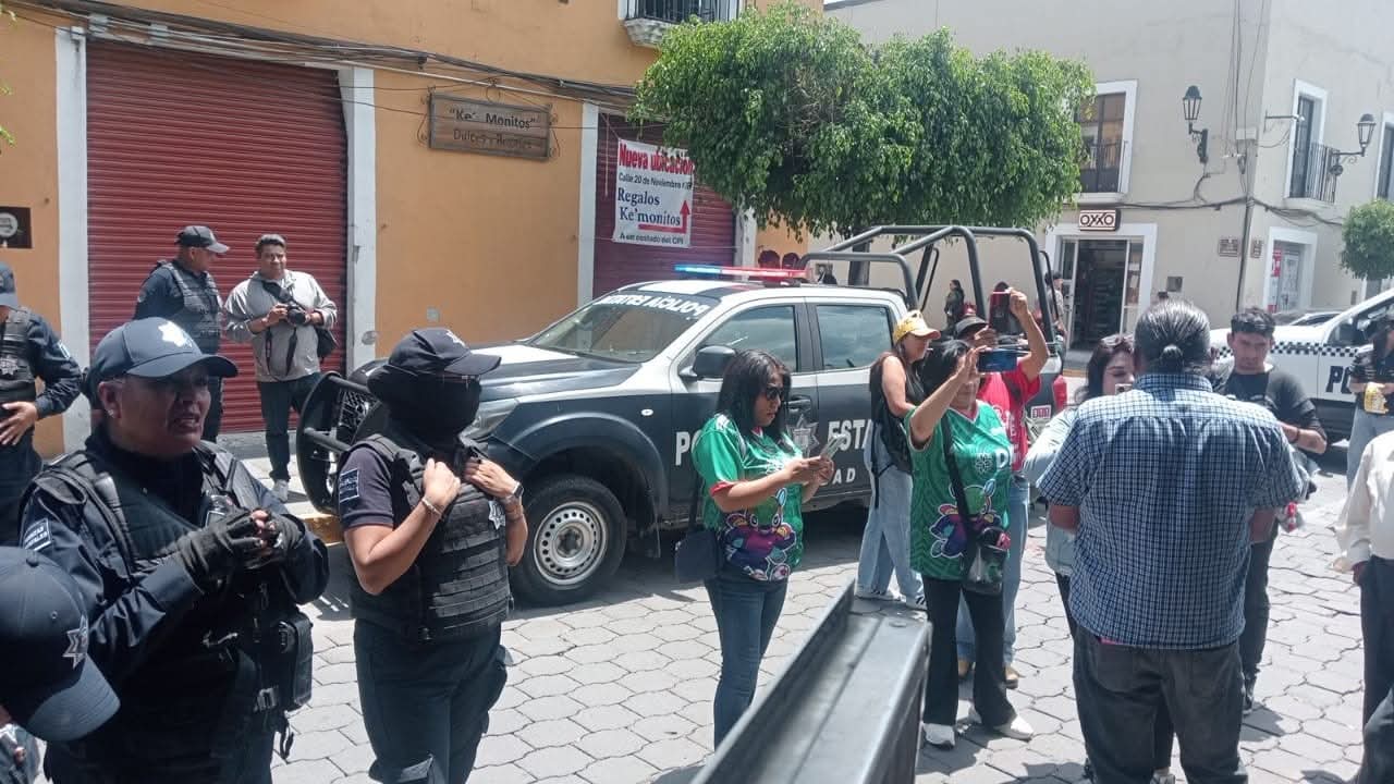 Denuncian represión y encapsulamiento contra docentes de la CNTE en Tlaxcala