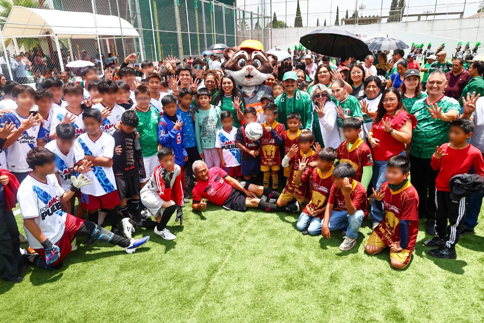 Tonantzin Fernández inaugura el Mundialito Social 2026 en San Pedro Cholula