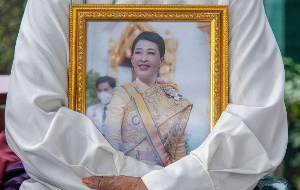 Luego de estar más de 3 años en coma, muere la Princesa Bajrakitiyabha de Tailandia, a los 47 años 