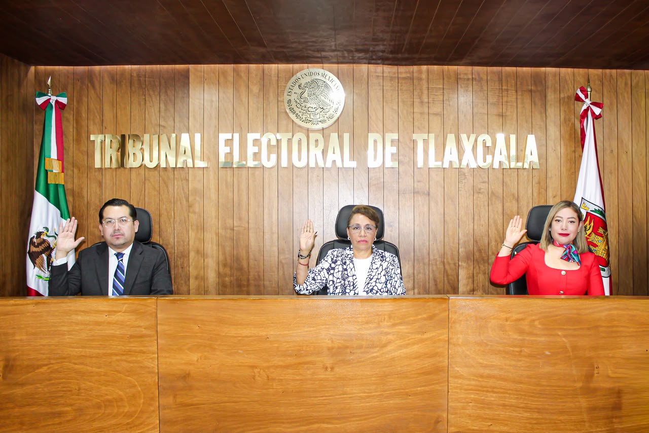 Sesión del Tribunal Electoral de Tlaxcala.