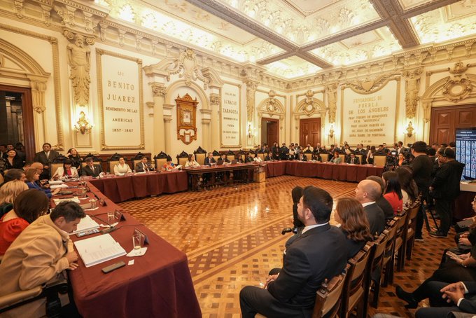 Cabildo de Puebla aprueba jubilaciones y crea “Puntos Seguros” en dependencias municipales