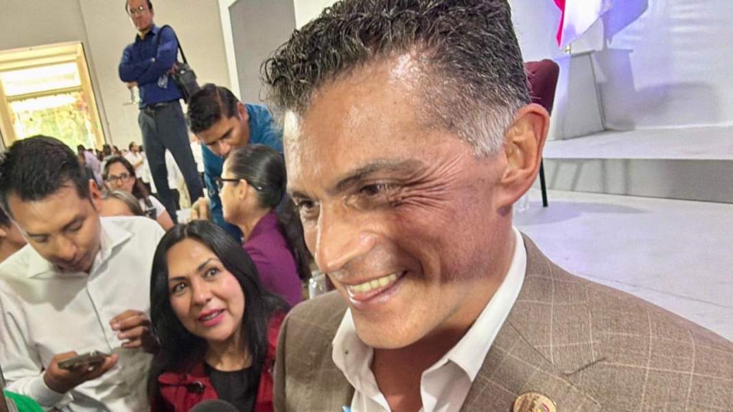 Alfonso Sánchez García durante un mensaje público sobre su licencia como alcalde.