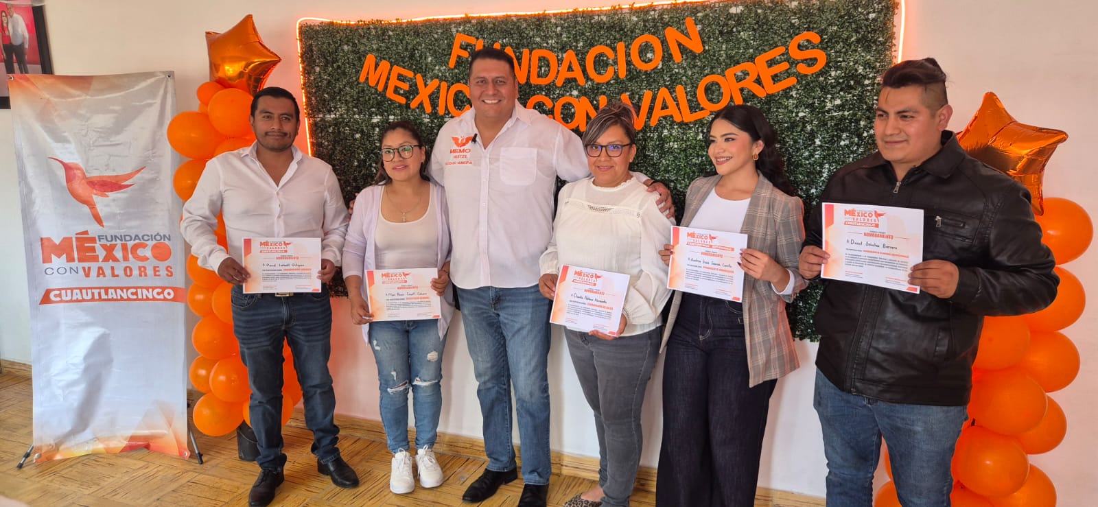 Fedrha Suriano acompaña a Memo Huitzil en apertura de Casa Fundación México con Valores en Cuautlancingo