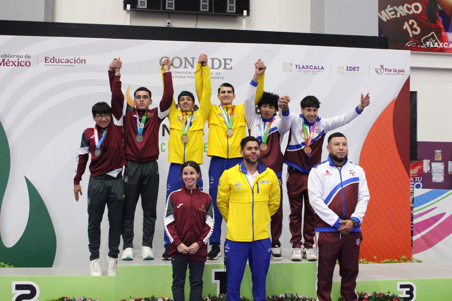 Deportistas de Tlaxcala compiten en trampolín durante la Olimpiada Nacional CONADE 2026.